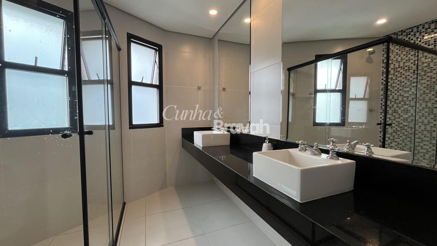 WC Su�te 1