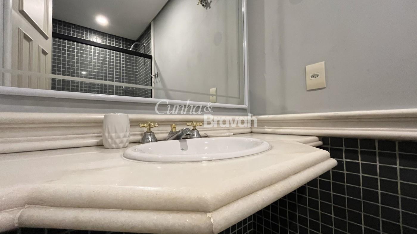 WC Su�te 4